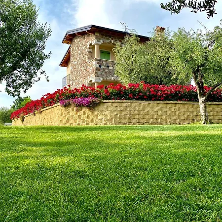 Гостевой дом Poggio Бардолино