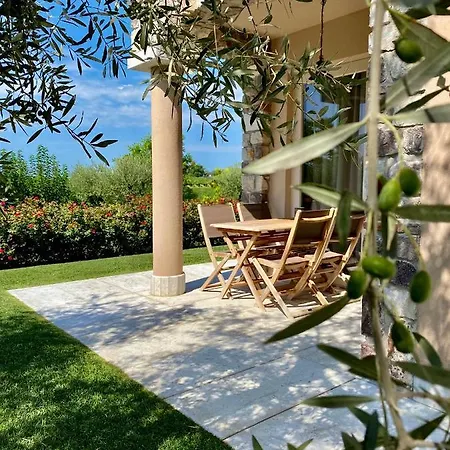 Гостевой дом Poggio Бардолино