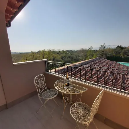 Poggio 3*